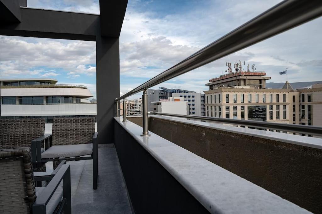 Μεζονέτα Με Θέα Στο Πάρκο Σταύρος Νιάρχος One Apartment Атина Екстериор снимка